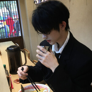 男生头像真人